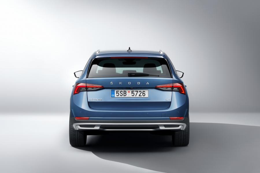  Skoda Octavia Scout 2020 года  (WW) (фото 17 из 26)